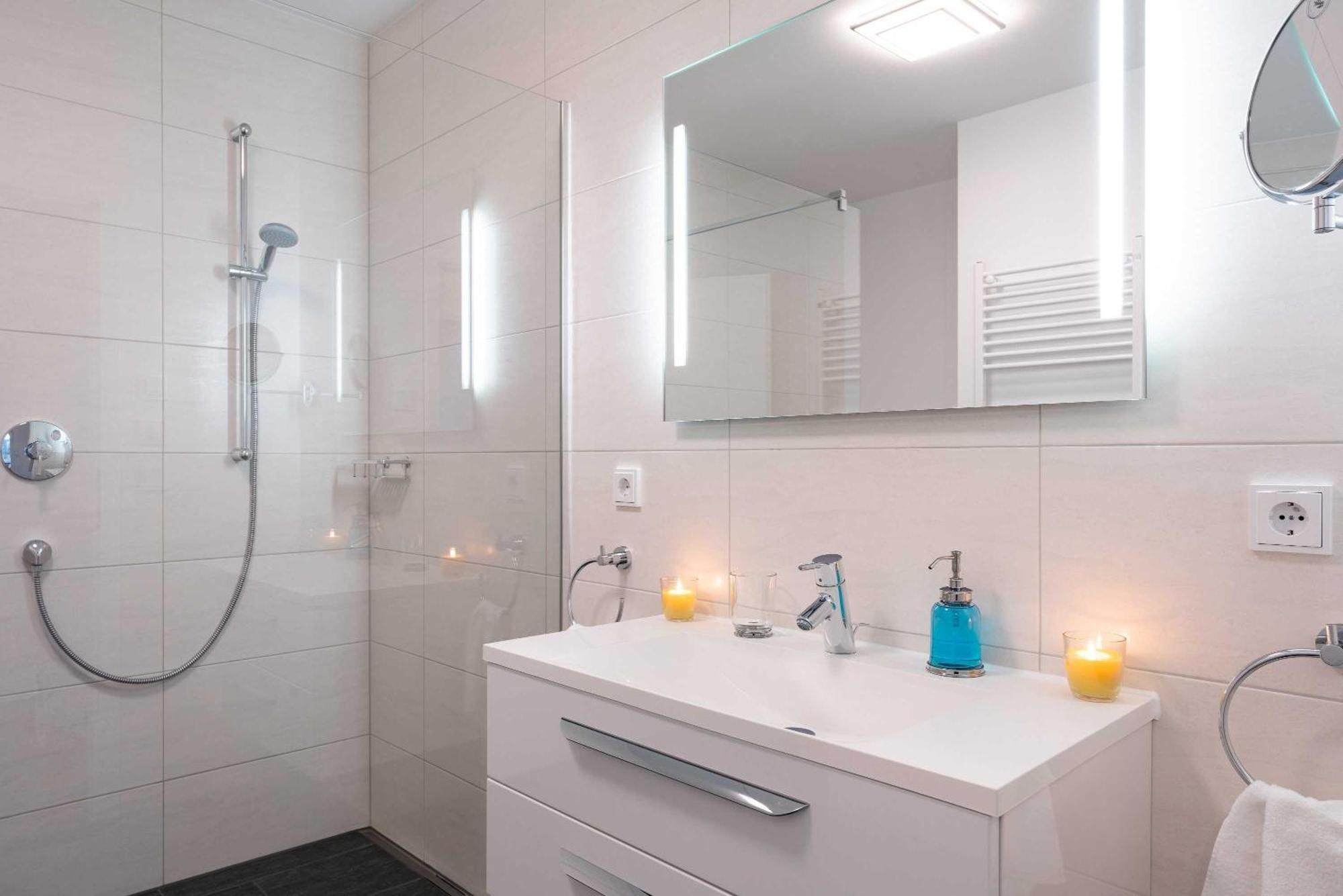 Appartement "Diamant" Mit Penthouseflair - Oase Am Haff Garz  Habitación foto